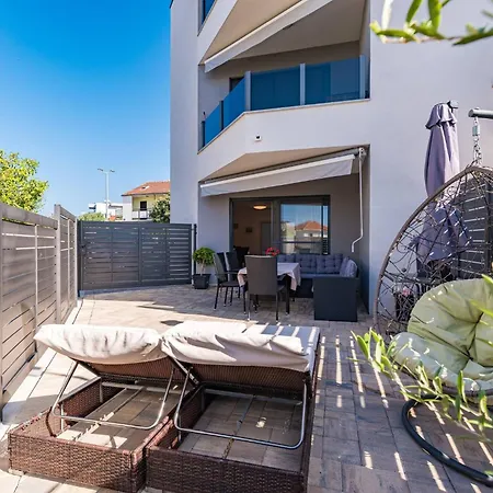 Moments Rogoznica (Sibenik-Knin)